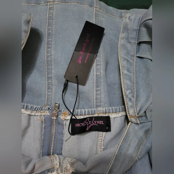 NWT Nicole Lynel Denim Puff Sleeve/Shoulder Mini Bodycon Dress, Size Medium. - Picture 7 of 7